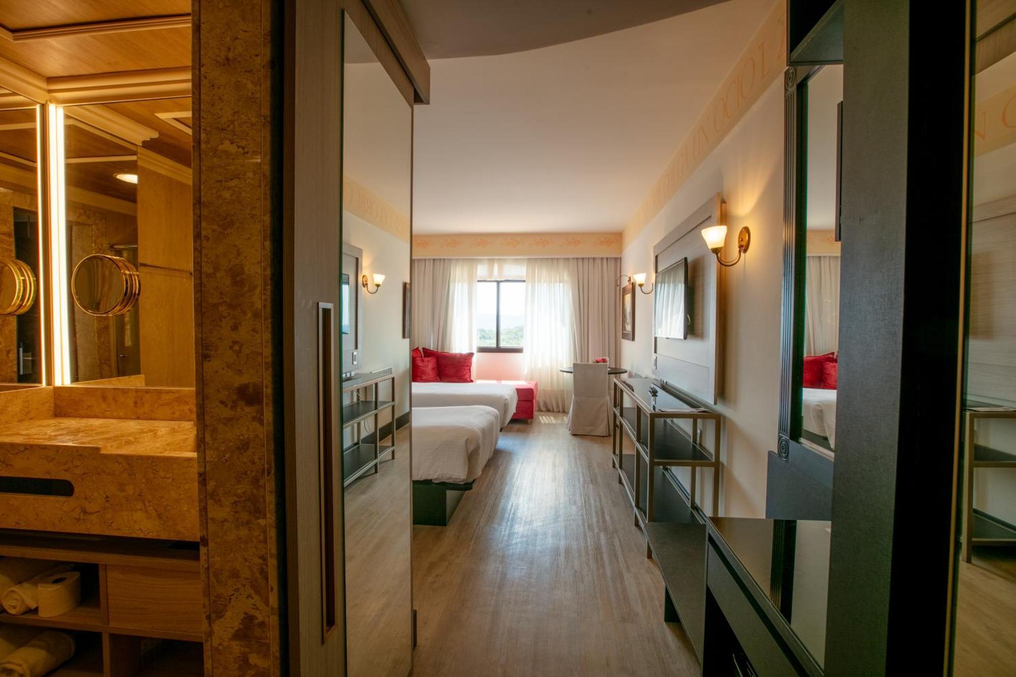 Spa Do Vinho Condominio Vitivinicola Bento Gonçalves Extérieur photo A room at the hotel