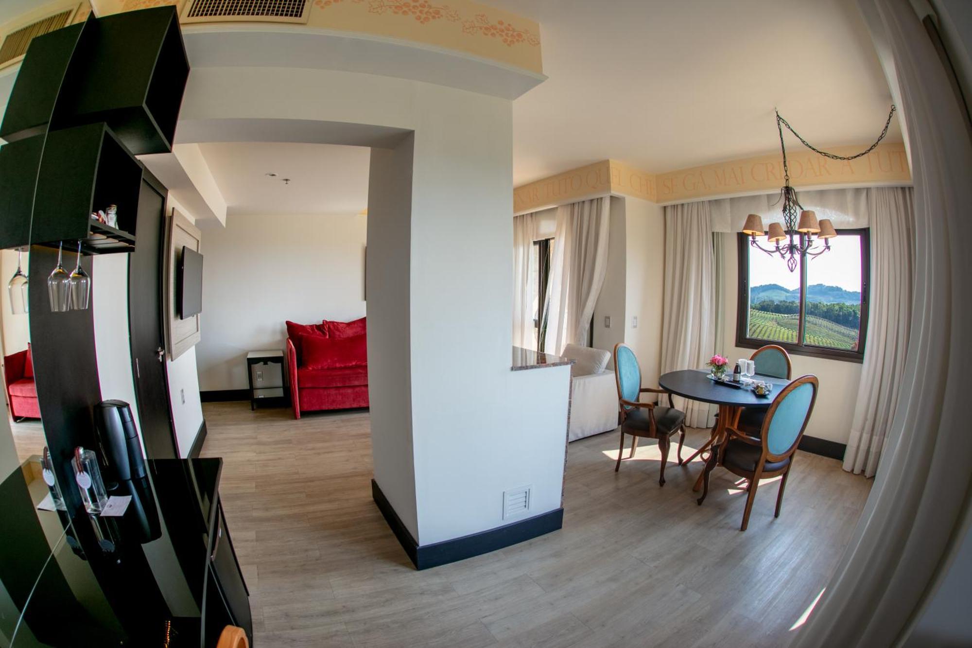 Spa Do Vinho Condominio Vitivinicola Bento Gonçalves Extérieur photo A suite at the hotel