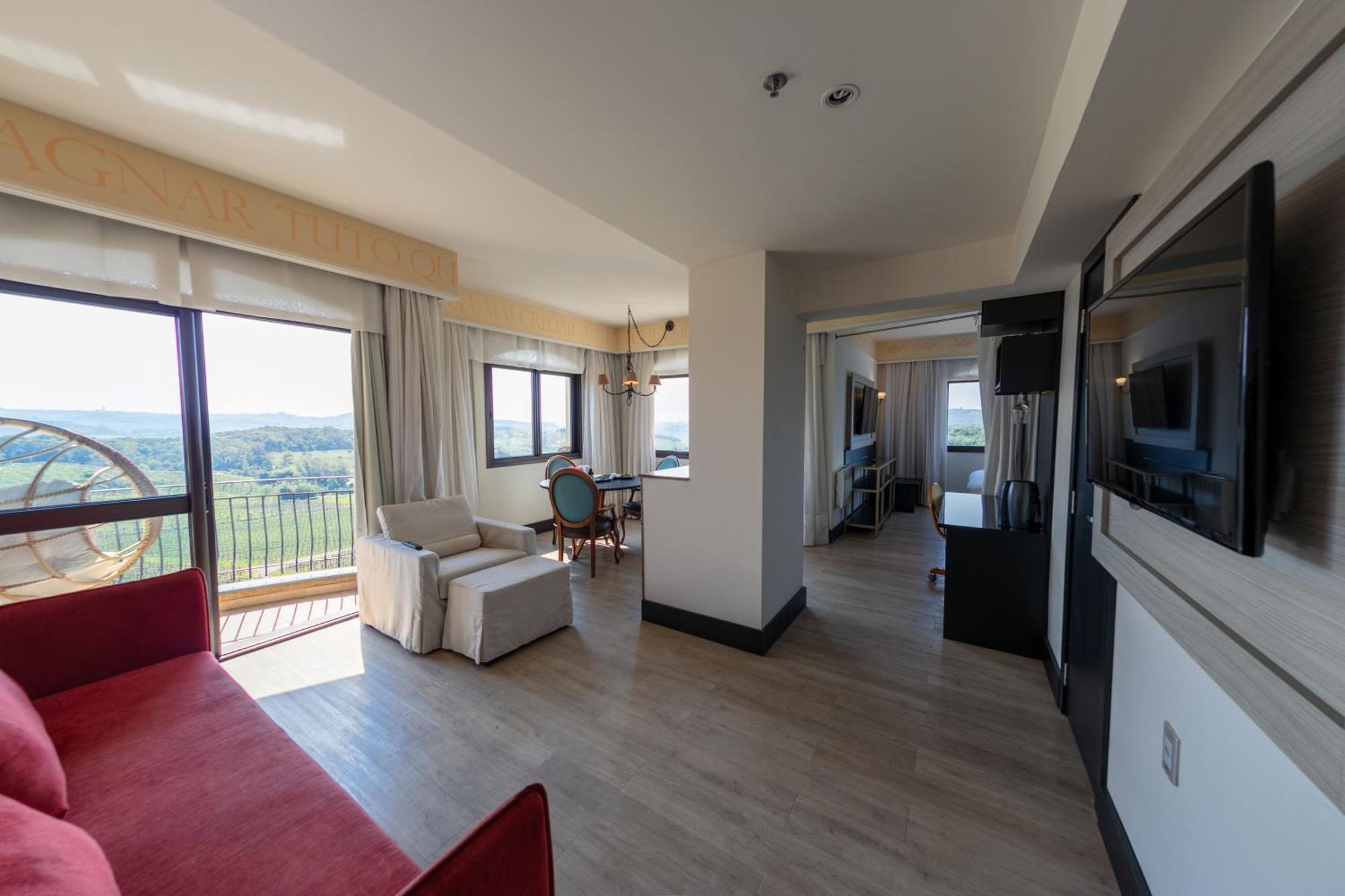 Spa Do Vinho Condominio Vitivinicola Bento Gonçalves Extérieur photo Suite
