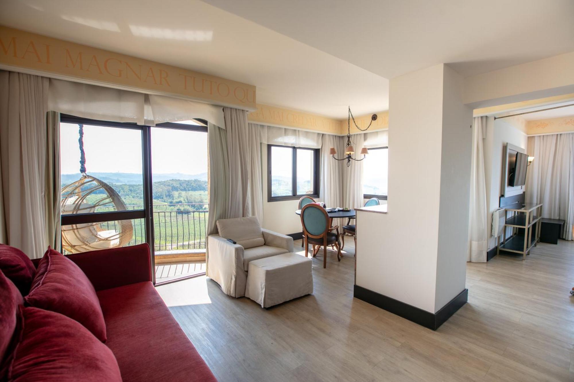 Spa Do Vinho Condominio Vitivinicola Bento Gonçalves Extérieur photo A typical apartment