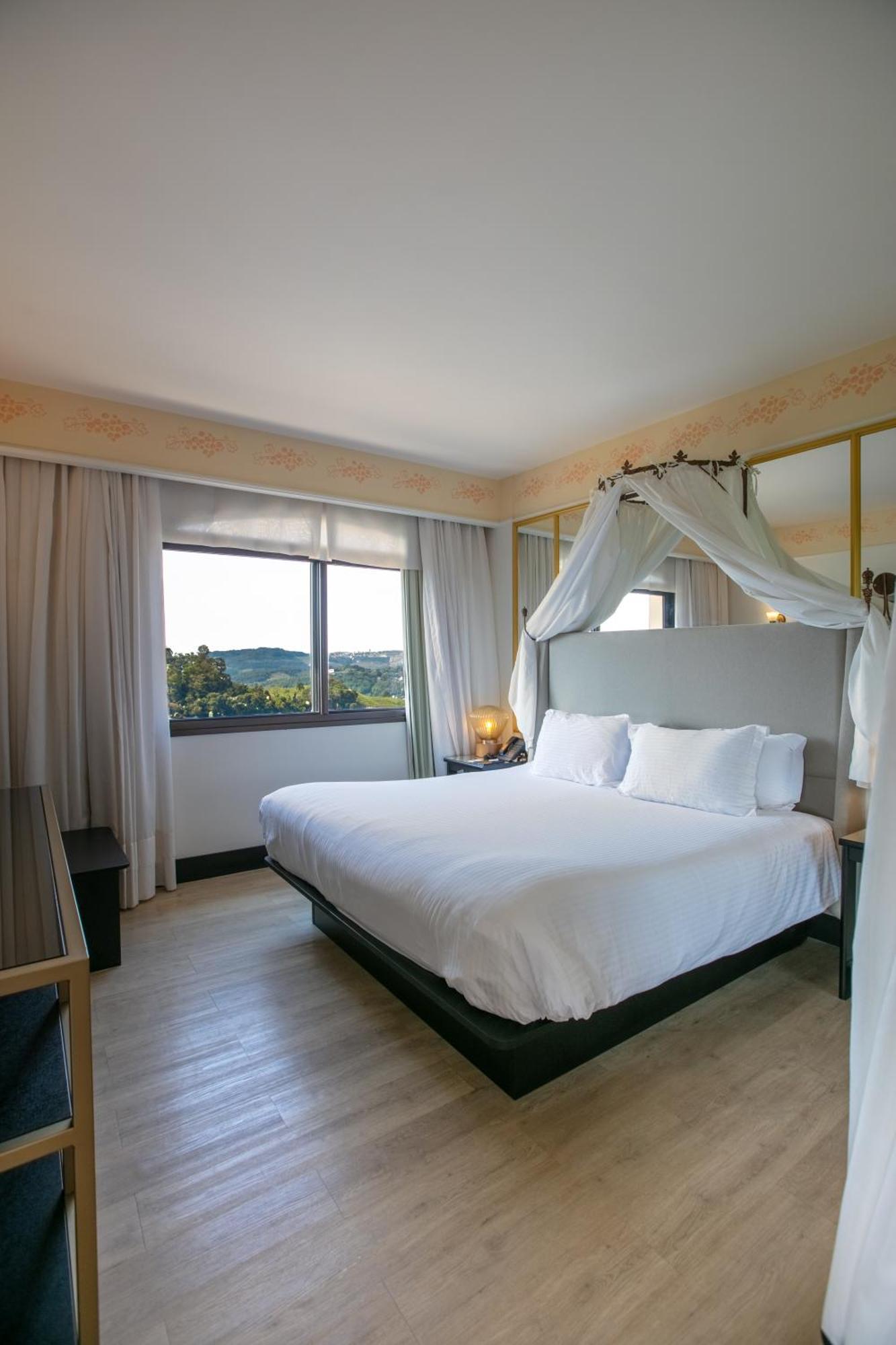 Spa Do Vinho Condominio Vitivinicola Bento Gonçalves Extérieur photo A room at the hotel